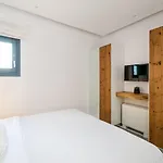 Otel Portes & Mykonos 4*