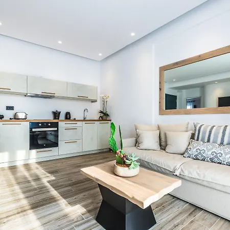 وأجنحة بورتيه ميكونوس 4*