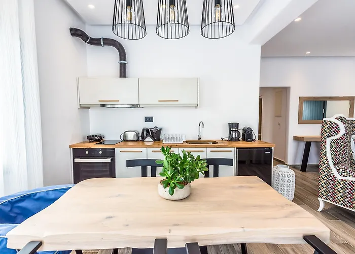 波特斯米科诺斯套房&别墅