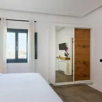 Portes & Mykonos Hotell