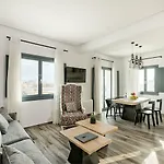 Hotell Portes & Mykonos