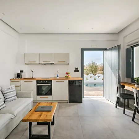 Portes Suites&villas Mykonos Hotel 4*