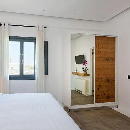Portes & Mykonos Hotel